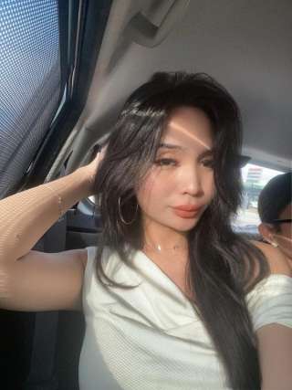 Travesti (nao operada) de Singapore